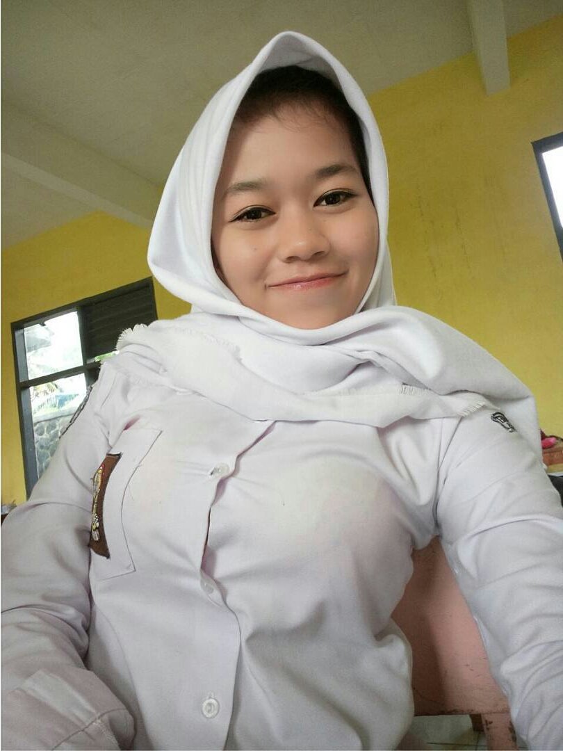 Latest Lagi Viral Phenomenon Of ABG Viral SMA 2026 Ukhti Jilbab Wiwik One For All Indonesia